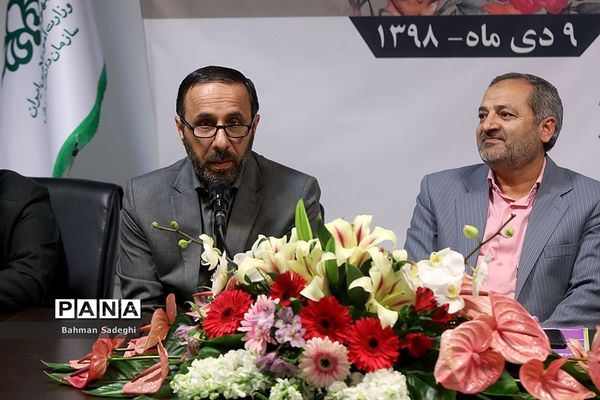 مراسم تکریم و تودیع قائم‌ مقام سازمان دانش‌آموزی