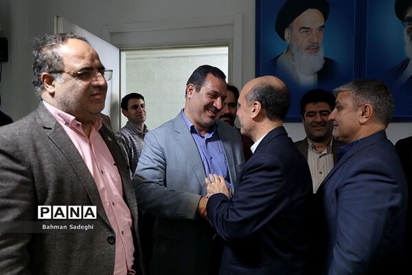 مراسم تکریم و تودیع قائم‌ مقام سازمان دانش‌آموزی