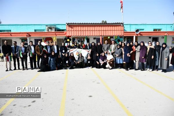 آیین افتتاحیه المپیاد ورزشی درون مدرسه آبادان در دبستان جلال آل احمد