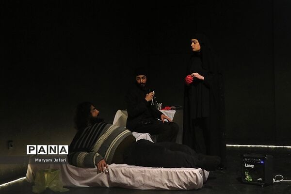 اجرای نمایش «نَسَخ»