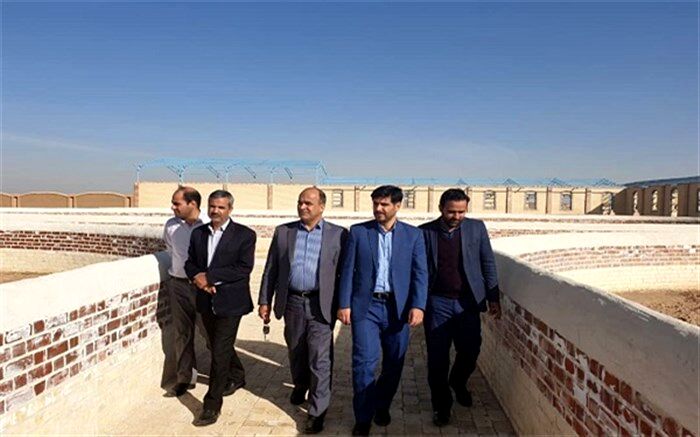 فرماندار اشکذر:رونق گرفتن صنعت اسب شهرستان ، درگرو برطرف کردن مشکلات زیرساختی آن  است