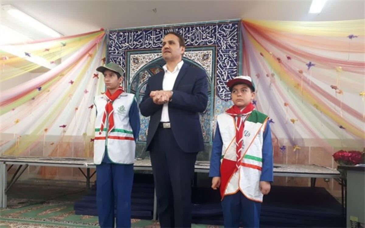 بازدید رئیس سازمان دانش آموزی از دوره آموزشی مربیان پیشتازدرزارچ
