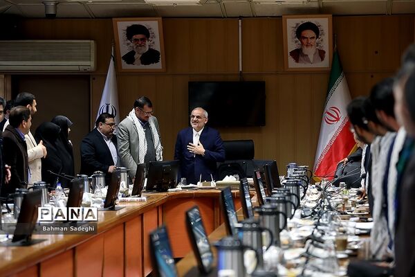 نشست وزیر آموزش و پرورش با  مدیران سازمان‌های بسیج دانش‌آموزی استان‌های کشور