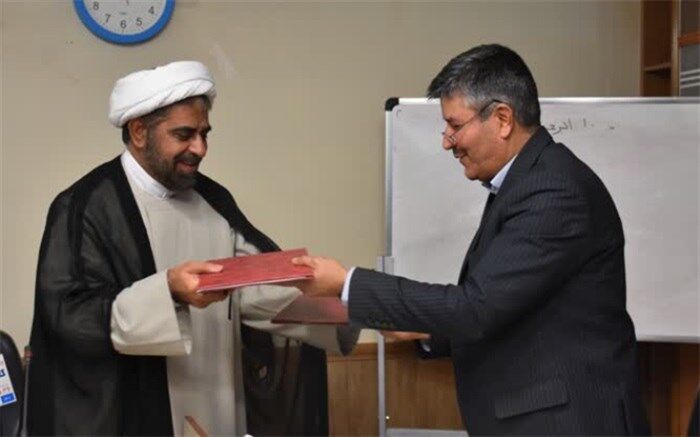 تفاهم نامه همکاری دانشگاه فرهنگیان اصفهان و  حوزه  علمیه خواهران  امضا شد