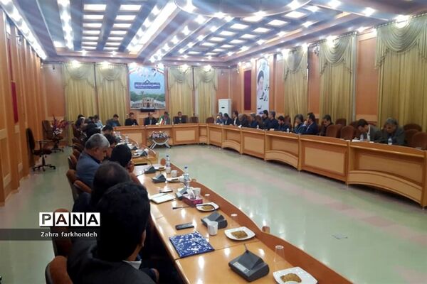 جلسه ستاد خدمات سفر درشهرستان دشتستان