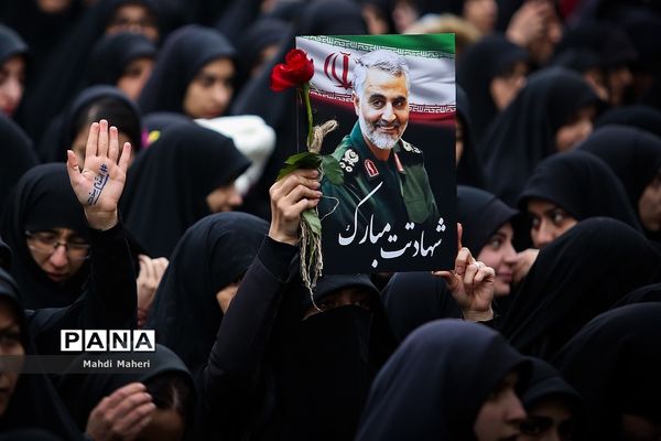 راهپیمایی دانشجویان تهران در پی شهادت سپهبد قاسم سلیمانی