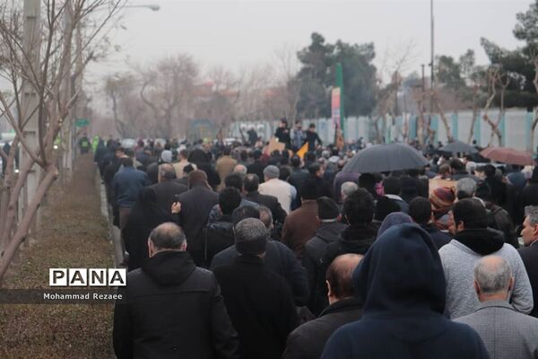 راهپیمایی مردم ولایتمدار منطقه 18 در پی شهادت سپهبد قاسم سلیمانی