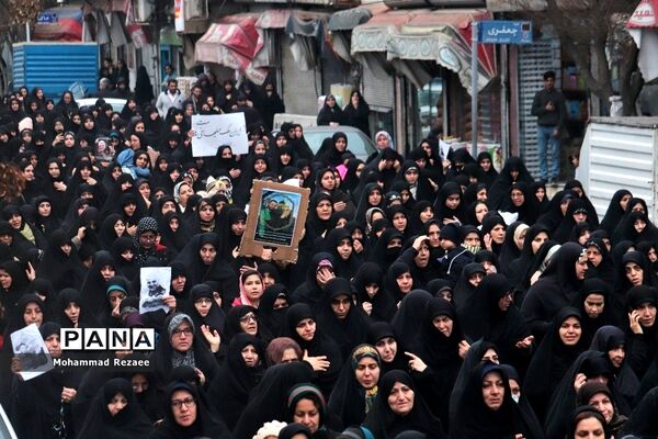 راهپیمایی مردم ولایتمدار منطقه 18 در پی شهادت سپهبد قاسم سلیمانی