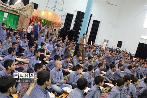محفل انس با قرآن با رویکرد بصیرت انقلابی