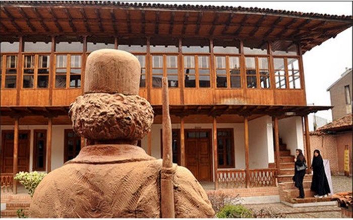 نمایشگاه عکس و اسناد رشت افتتاح شد