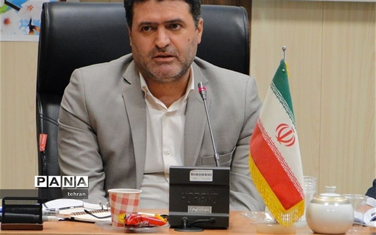شاه منصوری: فعالیت های خانه و مدرسه همسو نباشندتربیت فرزندان خنثی می شود