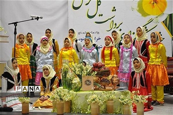 سومین جشن استانی برداشت گل نرگس در شهرستان خوسف