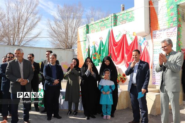 جشن میلاد حضرت زینب (س) در مدارس آباده
