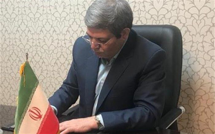 چه زیباست دنیا را از سر انگشتان دیدن