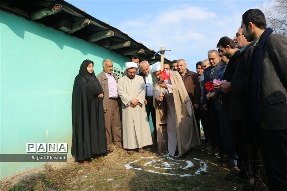 آیین کلنگ زنی احداث بنای جدید امام زاده چهارکوه شهرستان کردکوی