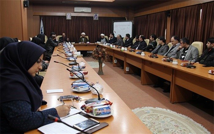 مدیرفرهنگی و اجتماعی دانشگاه آزاداسلامی واحد اسلامشهر:شفافیت یکی از ابزارهای مهم درمبارزه با فتنه و فتنه گری است