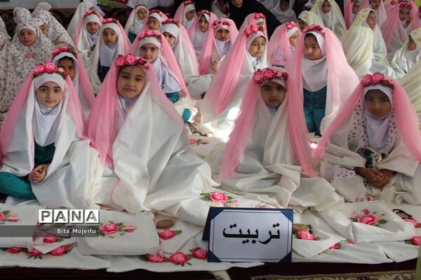 جشن تکلیف دانش‌آموزان دختر شهرستان گلوگاه