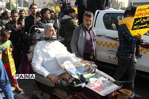 راهپیمایی نمازگزاران بندرعباس به‌مناسبت شهادت سردار سلیمانی