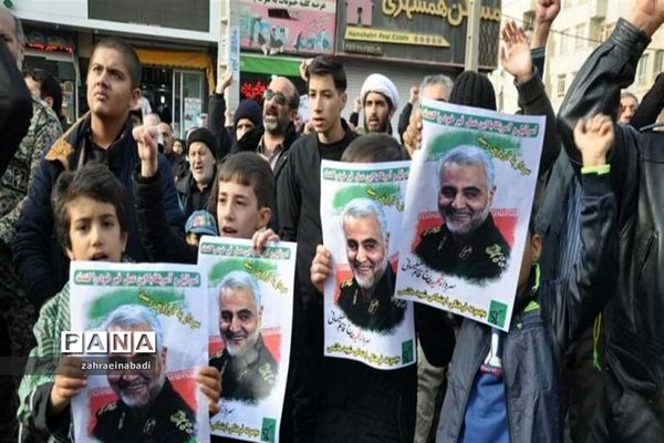 راهپیمایی  مردم شهرستان ملارد به مناسبت  شهادت سردار قاسم سلیمانی