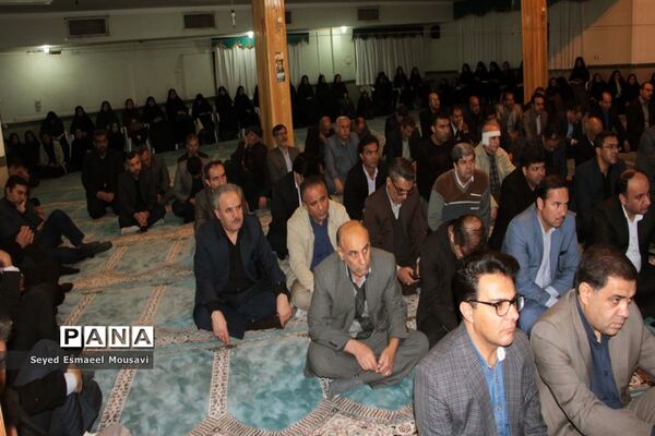 سوگواری فرهنگیان اداره‌کل آموزش و پرورش فارس به مناسبت شهادت سردار شهید حاج قاسم سلیمانی