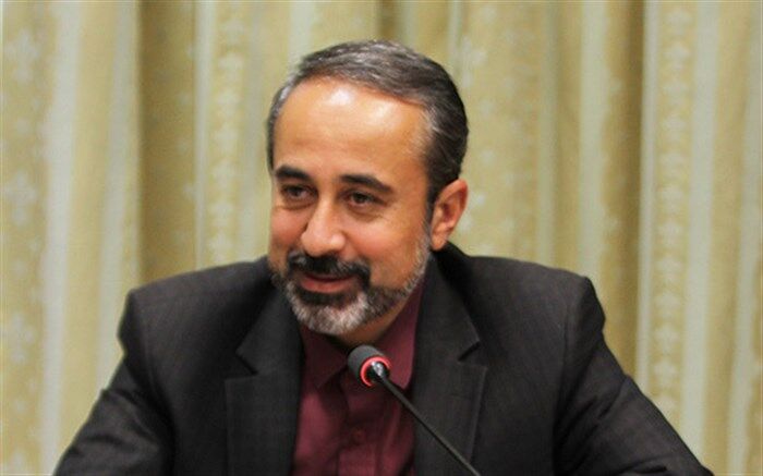 مهدی علی اکبرزاده: نکات ریز تربیتی را در قالب بازی و اسباب‌بازی به بچه‌ها منتقل کنیم