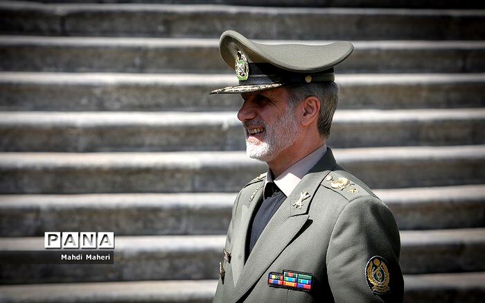 وزیر دفاع انتصاب سردار «قاآنی» را تبریک گفت