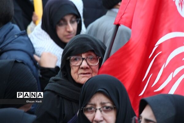 وداع با فرمانده در جوار حرم مطهر رضوی