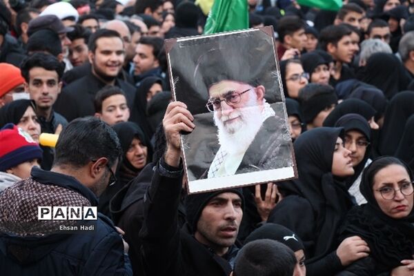 وداع با فرمانده در جوار حرم مطهر رضوی