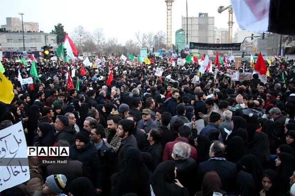 وداع با فرمانده در جوار حرم مطهر رضوی