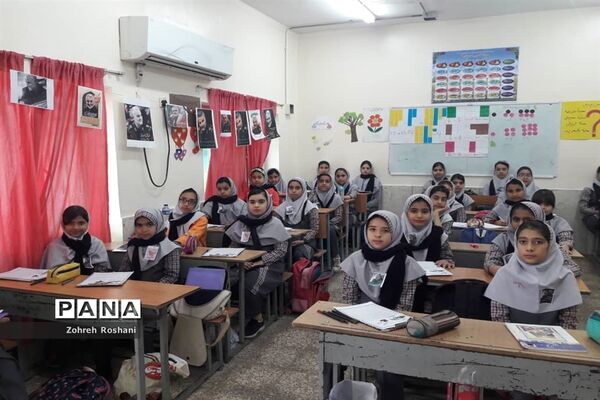 برپایی  کارگاه مهارتی آشنایی با سردار شهید قاسم سلیمانی در دبستان دخترانه اروند ناحیه ۲ اهواز