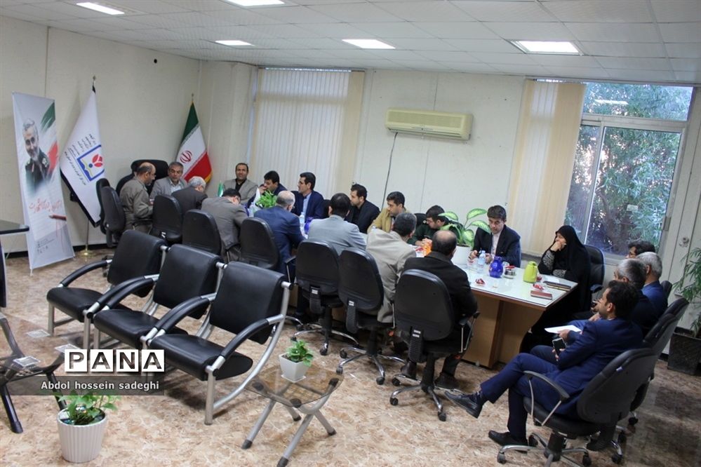 جلسه برنامه ریزی اجلاسیه شهدای دانش‌آموزی  و فرهنگیان استان بوشهر