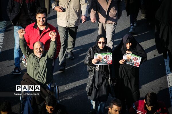 مراسم تشییع پیکر مطهرشهید حاج قاسم سلیمانی و همرزمان شهیدش در تهران