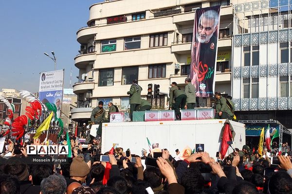 تشییع پیکر شهدای مقاومت در تهران-2