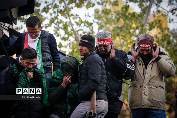 تشییع پیکر شهدای مقاومت در تهران