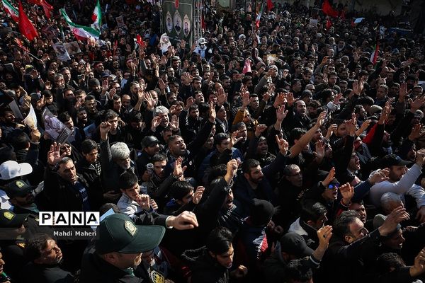 تشییع پیکر شهدای مقاومت در تهران-3