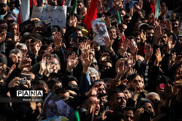 تشییع پیکر شهدای مقاومت در تهران-3