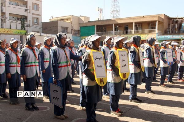 آیین  توزیع شیر رایگان در مدارس خوزستان