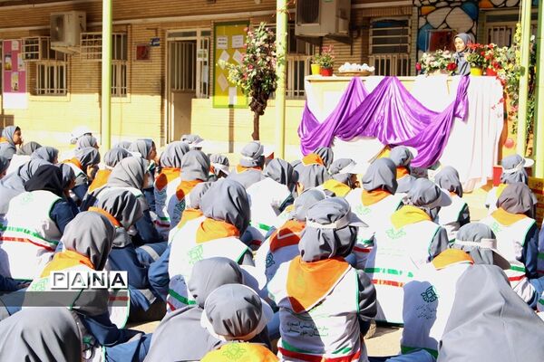 آیین  توزیع شیر رایگان در مدارس خوزستان