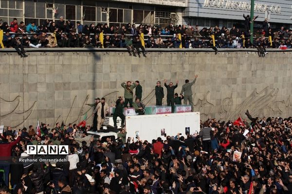 مراسم تشیع پیکر شهید سپهبد قاسم سلیمانی و شهیدان همراهش