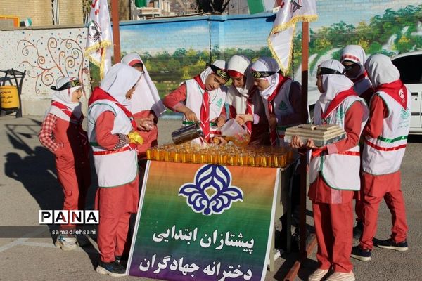 عزاداری دانش آموزان پیشتاز مدرسه جهادگران یاسوج در سوگ سردار دلها