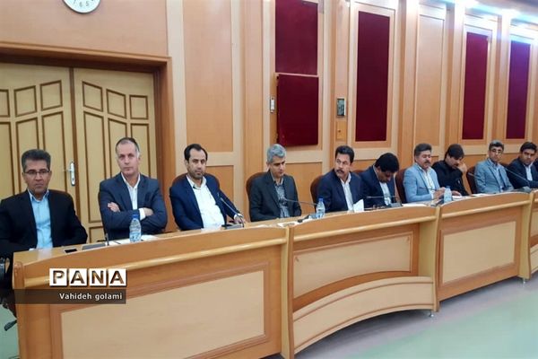 جلسه ستاد مدیریت بحران  شهرستان  دشتستان