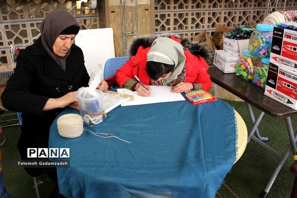 نخستین نمایشگاه فرهنگی، هنری مبارزه با قاچاق کالا در اسلامشهر