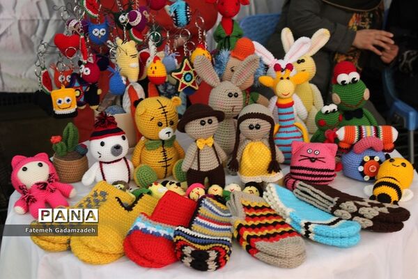 نخستین نمایشگاه فرهنگی، هنری مبارزه با قاچاق کالا در اسلامشهر