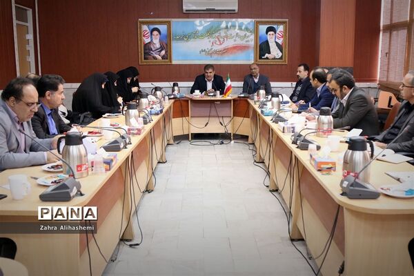 نشست بهره برداری بهینه ازظرفیت امکانات پرورشی در تقویت فعالیت‌های تربیتی
