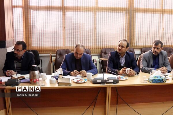 نشست بهره برداری بهینه ازظرفیت امکانات پرورشی در تقویت فعالیت‌های تربیتی