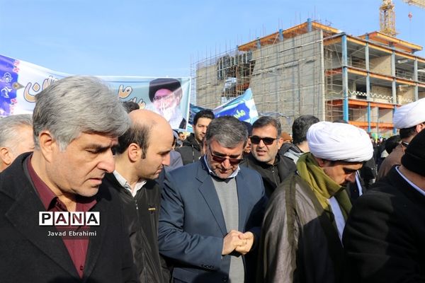 راهپیمایی مردم مشهد در حمایت از جبهه مقاومت و ابراز همدردی با بازماندگان شهدای سانحه هواپیمایی