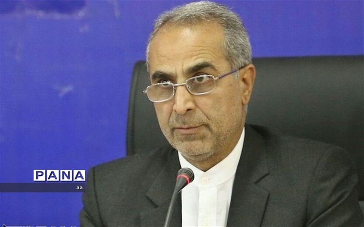 نخبگان افکار عمومی را در مسیر صحیح انتخابات هدایت کنند