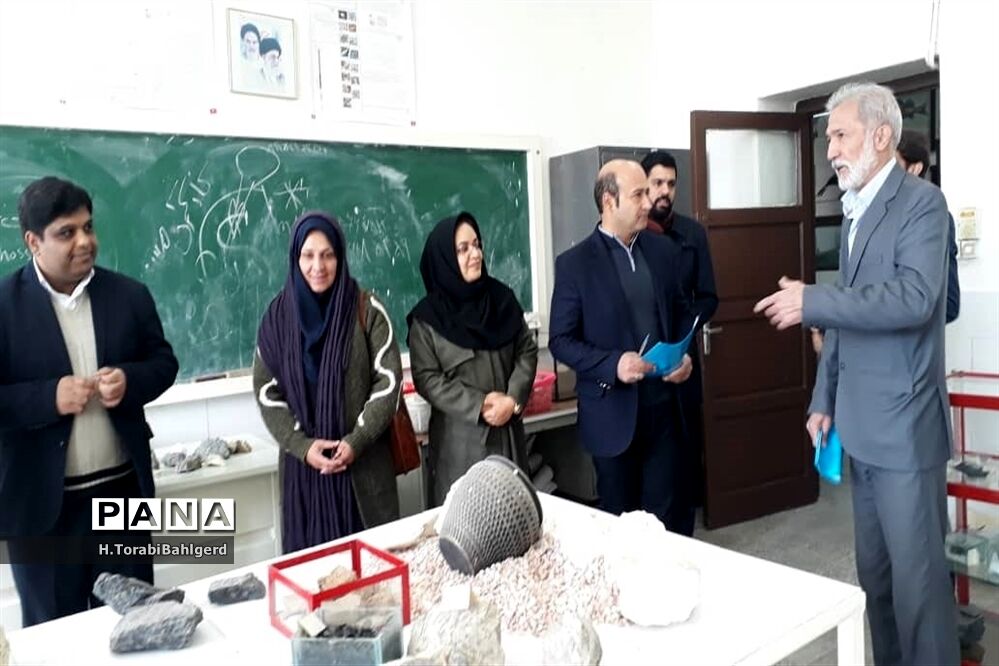 اولین نشست هیات امنای پژوهش سرای دانش‌آموزی جابربن حیان بیرجند