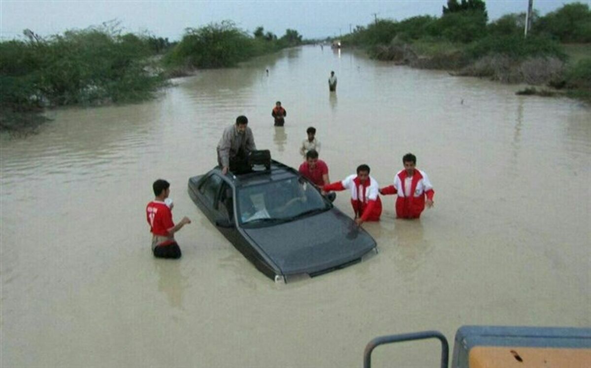 آمادگی هلال احمر گیلان برای جمع آوری کمک های مردمی به سیل زدگان