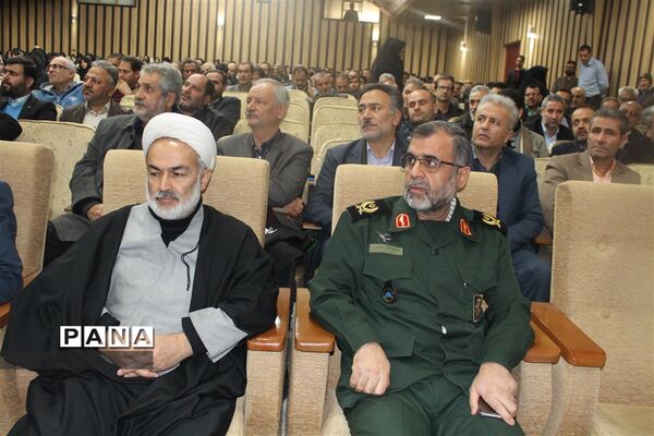 مراسم گرامیداشت سردار سپهبد شهید حاج قاسم سلیمانی و همرزمانش در کانون امام علی (ع) کرج